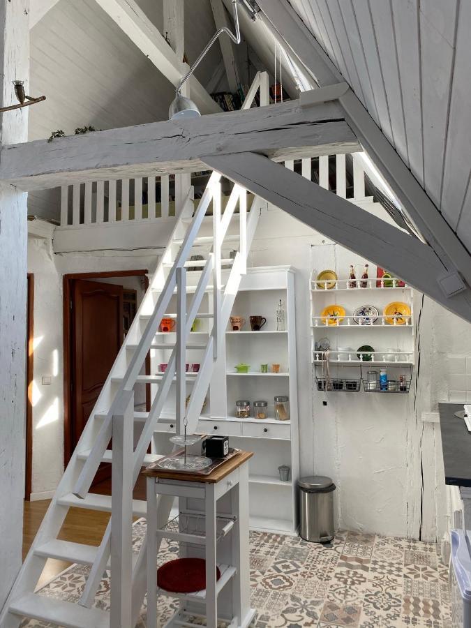 Loft De Lancelot City Center Sens Eksteriør billede